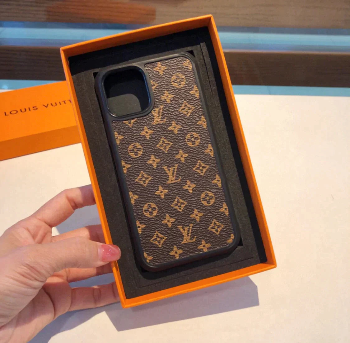 New LV Classic iPhone Cases - Glamour Gaurd